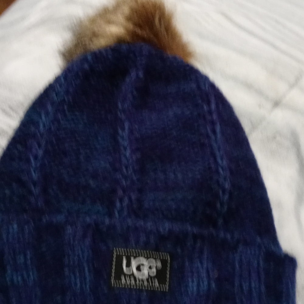 Womans hat